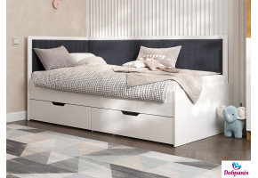 Ліжка для дівчинки-підлітка